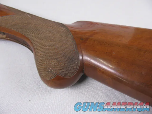 8111  Winchester 101 20 Gauge stock, the wood measures 14  and with the pad it measures 15 .  Round knob, nice clean wood Img-4