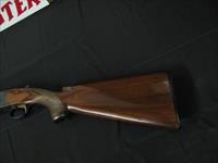 6659 Winchester 101 20 gauge 28 inch barrels, 2 3/4 & 3 inch chambers, mod/full, pistol grip ejectors, vent rib Winchester butt plate. handling marks 95% condition. all original, opens closes tite, bores brite/shiny. Img-2