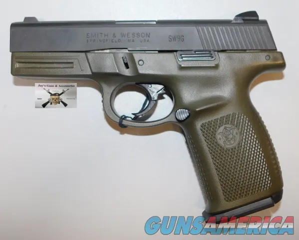 Smith & Wesson SW9G (120032*)