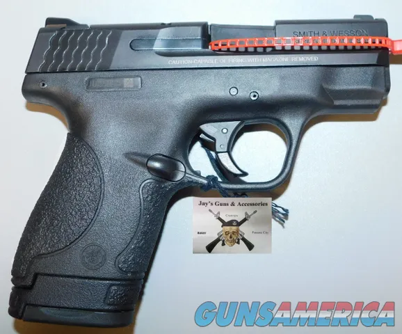 Smith & Wesson M&P9 Shield --- Img-2