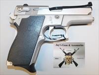Smith & Wesson 669
