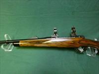 Dakota Arms 76 Safari 375 H&H Mag Rifle Img-10