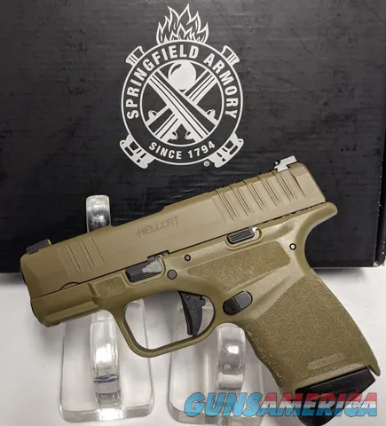 Springfield Armory HELLCAT in FDE (9 mm)
