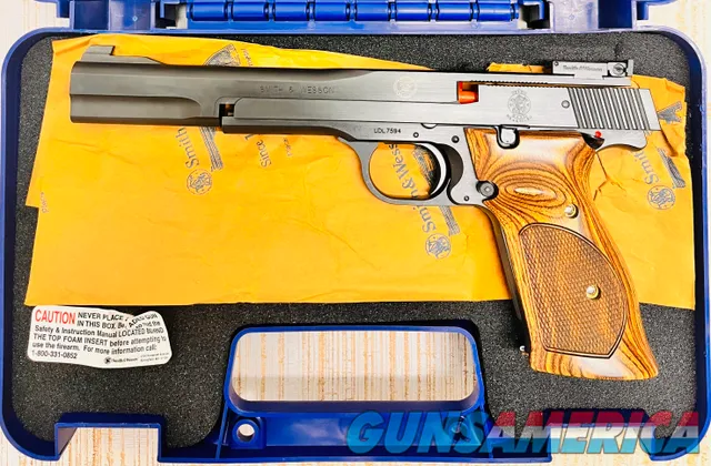 Smith & Wesson Model 41 .22 LR