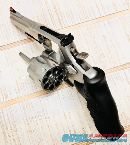 Smith & Wesson 627 Pro 022188780147 Img-4