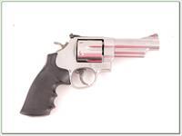 Smith & Wesson 629-8 44 Magnum 4in Stainless in case Img-2