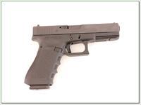 Glock Model 17 9mm unfired in case