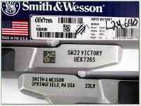 Smith & Wesson SW22 stainless 22LR in box Img-4