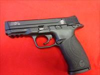 S & W M & P 22 MADE BY WALTHER ARMS IN GERMANY Img-4