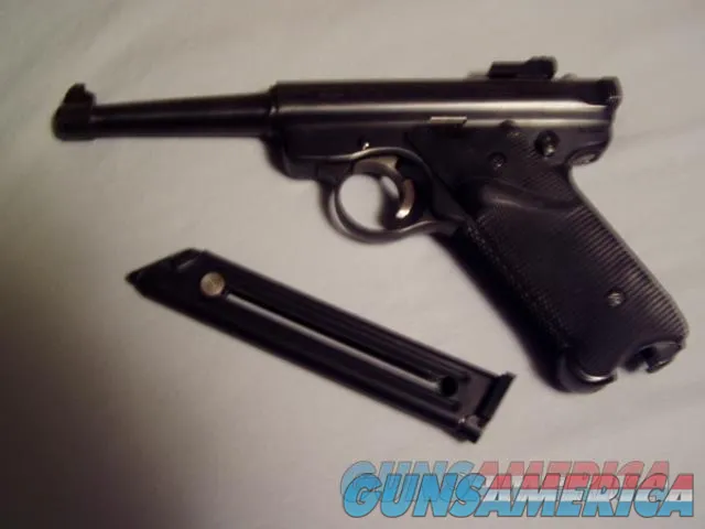 CUSTOM  Ruger MKII 22 Cal Pistol Blue with 4  Barrel With lots of Upgrades 