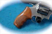Dan Wesson Model 744 SS .44 Mag Revolver w/Xtra BbLs Used Img-4