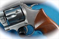 Dan Wesson Model 744 SS .44 Mag Revolver w/Xtra BbLs Used Img-12