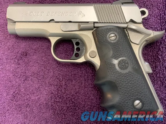Colt Defender Lightweight 9mm