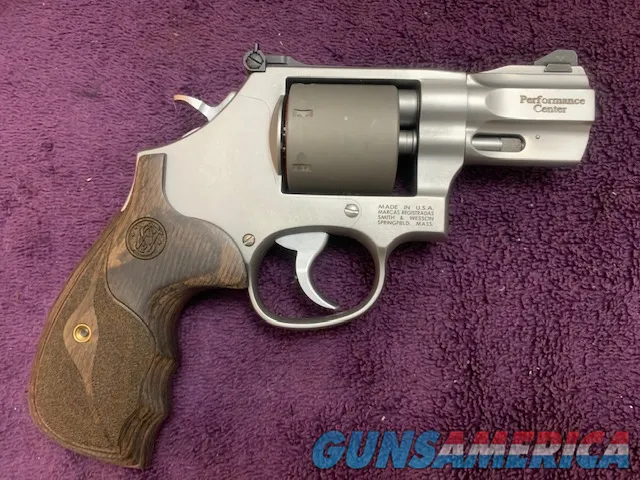 Smith & Wesson Performance Center 986, 9mm Img-3