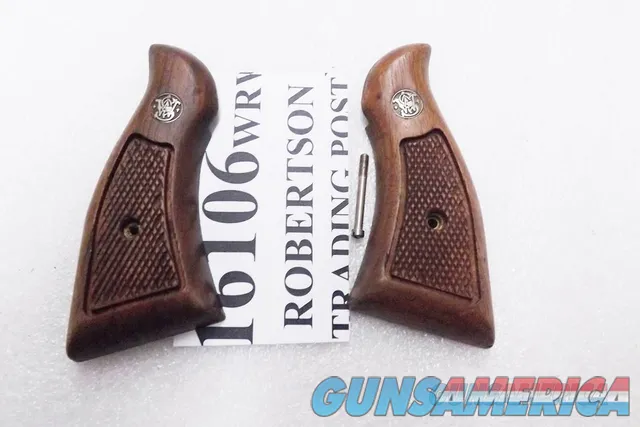 Smith & Wesson Factory Grips K L Frame Square Butt Revolvers Magna Service Very Good Condition Models 10 13 14 15 16 17 18 19 64 65 66 67 581 586 681 686 sku 16106W 