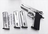 SMITH & WESSON INC 022188125610  Img-2