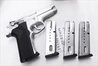 SMITH & WESSON INC 022188125610  Img-9