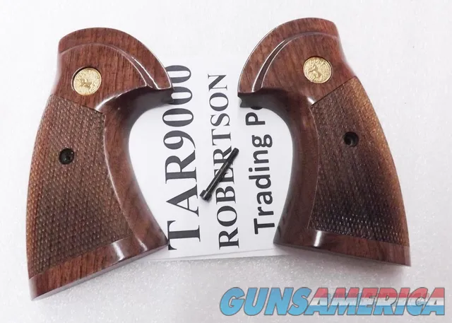 Walnut Reproduction Target Stocks Grips for Colt I Frame OP Old Model Trooper Officers Model Match Gloss Finish with Gold toned Medallions Free Ship L48 