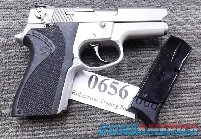 SMITH & WESSON INC 022188085662  Img-13
