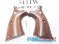 Smith & Wesson K or L Frame Square Butt Target Herretts Walnut Revolver Grips 5111W S&W Medallions Speedloader Compatible New Models 10 13 15 17 19 64 65 66 681 686 