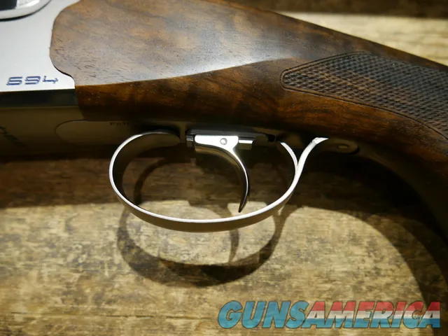 Beretta 694 Sporting Vittoria 12ga 30" Womens!