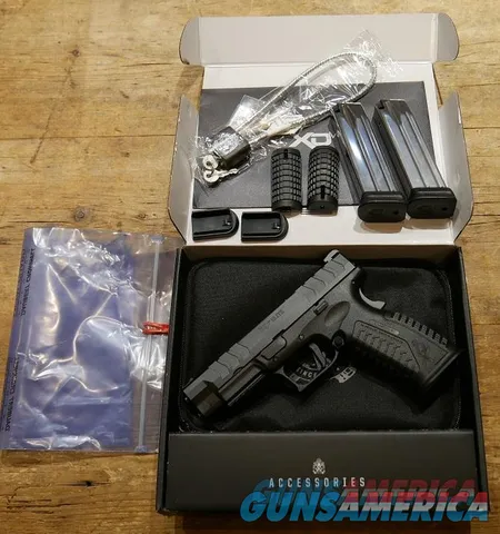 Springfield Armory XD-M Elite 4.5" 9mm FREE SHIPPING!