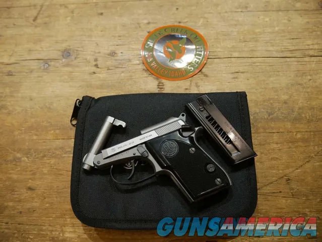 Beretta 21A Bobcat Inox .22LR NIB