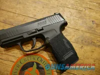Sig Sauer P365 TACPAC 9mm w/Holster & 3 Mags!
