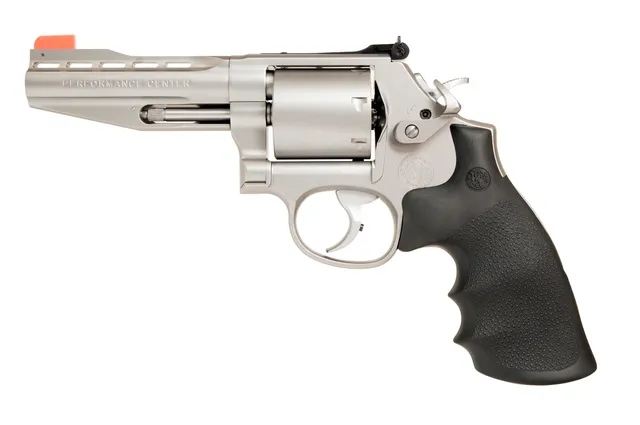 Smith & Wesson 686 Performance Center M686